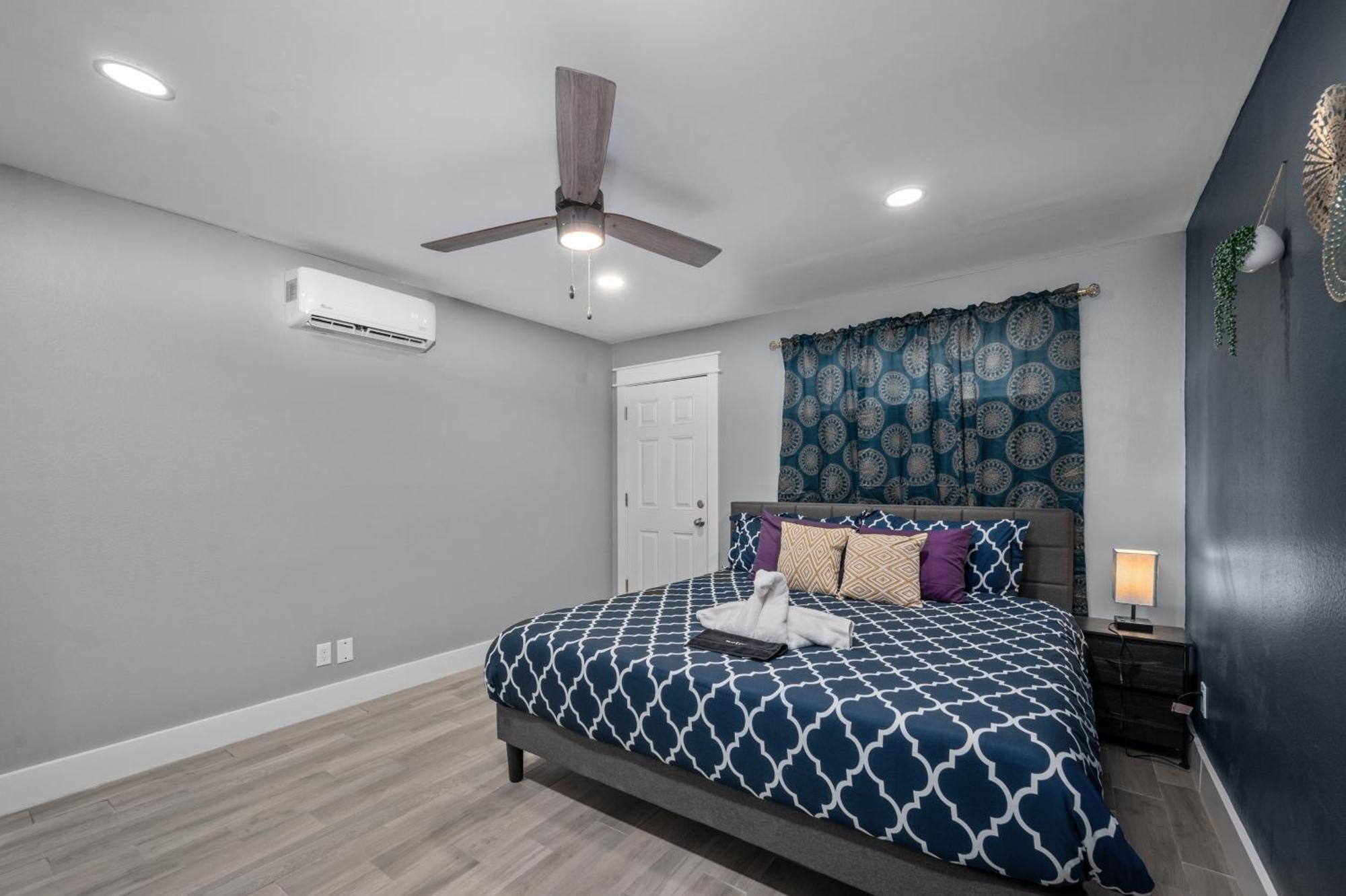 Cozy Galleria Apt Near Uptown With Free Park Хюстън Екстериор снимка