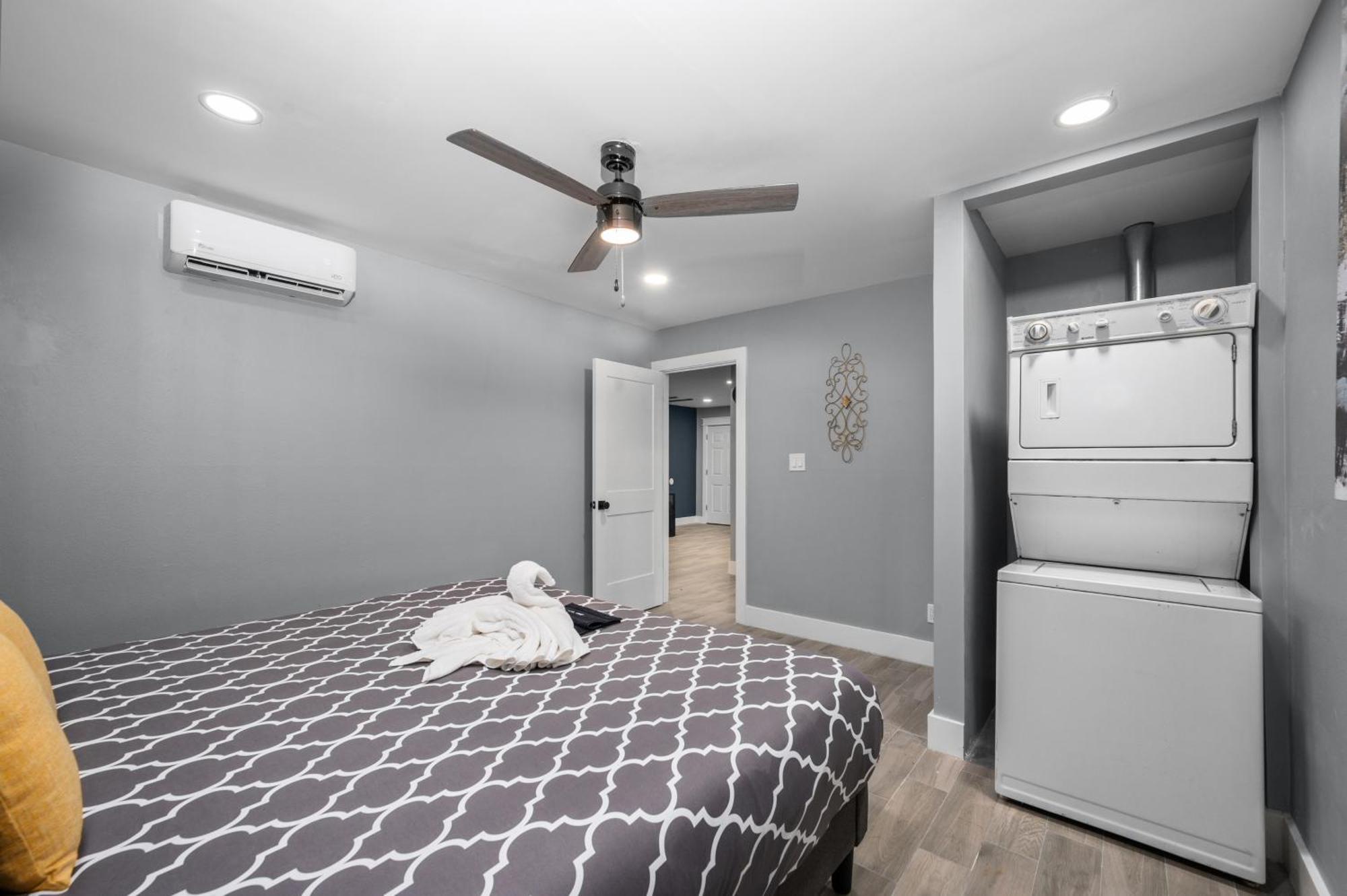 Cozy Galleria Apt Near Uptown With Free Park Хюстън Екстериор снимка